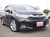 ホンダ シャトル ハイブリッドＺ　ワンオーナー　禁煙車　ル