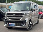 スズキ スペーシア　カスタム　４ＷＤ ハイブリッドＸＳ　４ＷＤ　☆コネクト対応