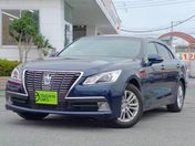 トヨタ クラウン　セダン　ハイブリッド ハイブリッドロイヤルサルーン