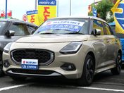 スズキ スイフト ＨＹＢＲＩＤ　ＭＺ　純正ナビ　全方位カメ