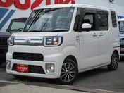 トヨタ ピクシス　メガ ＧターボＳＡ３　ナビゲーション