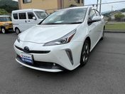 トヨタ プリウス Ｓ　ツーリングセレクション