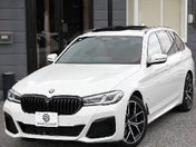 ＢＭＷ ５シリーズ　ツーリング ５３０ｉ　Ｍスポーツ