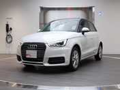 アウディ Ａ１　スポーツバック １．０　ＴＦＳＩ
