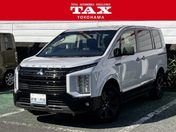 三菱 デリカ　Ｄ：５　４ＷＤ ２．２　シャモニー　電動サイドステップ装