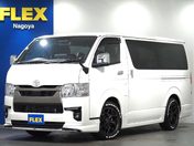 トヨタ ハイエースバン　４ＷＤ ５Ｄ２．８ＤＴスーパーＧＬダークプライム