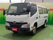 日野自動車 デュトロ　ルートバン 