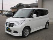 スズキ ソリオ　４ＷＤ ハイブリッド　ＭＸ