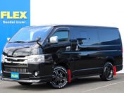 トヨタ ハイエースバン　４ＷＤ ５Ｄ２．８ＤＴスーパーＧＬダークプライム