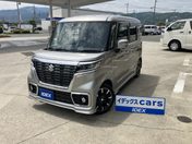 スズキ スペーシア　カスタム ハイブリッドＸＳ