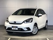 ホンダ フィット　ｅ：ＨＥＶ　４ＷＤ ベーシック