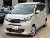 三菱 ｅＫワゴン ６６０　Ｍ　禁煙　純正ナビ　フルセグＴＶ