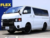 トヨタ ハイエースバン　４ＷＤ ５Ｄ２．８ＤＴスーパーＧＬダークプライム