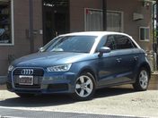 アウディ Ａ１　スポーツバック １．０ ＴＦＳＩ