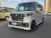 スズキ スペーシア　カスタム カスタム　ＨＹＢＲＩＤ　ＸＳ　２型　ナビ
