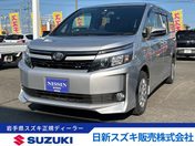 トヨタ ヴォクシー　４ＷＤ Ｘ　４ＷＤ　ナビ　バックカメラ　両側パワ