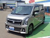 スズキ ワゴンＲ　スティングレー　４ＷＤ スティングレー　ＨＹＢＲＩＤ　Ｔ