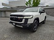 トヨタ ランドクルーザー ＧＲスポーツ