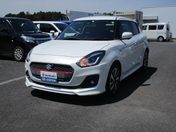スズキ スイフト ＨＹＢＲＩＤ　ＲＳ　全方位モニター　前後