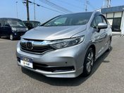 ホンダ シャトル　ハイブリッド ホンダセンシング