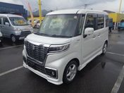 スズキ スペーシア　カスタム ハイブリッドＸＳ　ターボ　全方位モニター