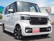 ホンダ Ｎ　ＢＯＸ　カスタム コーディネートスタイル　１オーナー　禁煙