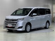 トヨタ ノア Ｘ