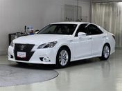 トヨタ クラウン　セダン　ハイブリッド アスリート　Ｇ