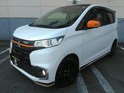 三菱 ｅＫカスタム ６６０　アクティブギア　５ドア　ＤＣＶＴ