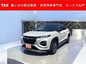 スズキ フロンクス ベースグレード　登録済み未使用車　メーカ