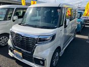 スズキ スペーシア　カスタム カスタム　ＨＹＢＲＩＤ　ＧＳ　ＭＫ５３Ｓ