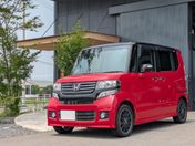 ホンダ Ｎ　ＢＯＸ　カスタム ２トーンカラースタイル　ターボＳＳパッケ