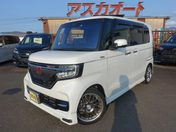 ホンダ Ｎ　ＢＯＸ　カスタム Ｇ　Ｌターボ　ホンダセンシング