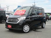 日産 デイズ　ルークス　４ＷＤ Ｓ　４ＷＤ　ナビ　バックカメラ　アイドリ