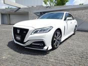 トヨタ クラウン　セダン　ハイブリッド ＲＳアドバンス