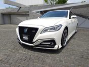 トヨタ クラウン　セダン　ハイブリッド ＲＳアドバンス