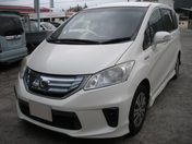 ホンダ フリードスパイク　ハイブリッド ジャストセレクション