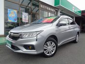 ホンダ グレイス　ハイブリッド　４ＷＤ ＤＸ