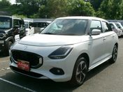 スズキ スイフト　４ＷＤ ＨＹＢＲＩＤ　ＭＺ　４ＷＤ　ＣＶＴ　衝突