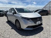 日産 ノート　４ＷＤ Ｘ　ＦＯＵＲ