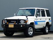 トヨタ ランドクルーザーバン ７０