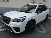 スバル フォレスター １８００　ＳＰＯＲＴ　５ドア　ＦＣＶＴ　
