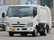 日野自動車 デュトロ ２．６５ｔ　ワイド　プレスパッカー