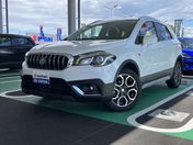 スズキ ＳＸ４　Ｓクロス　４ＷＤ ３型　４ＷＤ　ワンオーナー