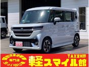 スズキ スペーシア　カスタム　４ＷＤ ハイブリッドＸＳ　４ＷＤ　／届出済未使用