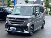 スズキ スペーシア　カスタム　４ＷＤ カスタム　ＨＹＢＲＩＤ　ＸＳターボ