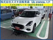 スズキ スイフト　４ＷＤ ＨＹＢＲＩＤ　ＭＺ　４ＷＤ