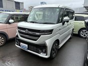 スズキ スペーシア　カスタム ハイブリッドＸＳ