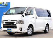 トヨタ ハイエースバン　２ＷＤ ５Ｄ２．８ＤＴスーパーＧＬダークプライム