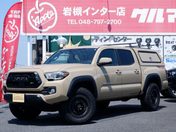 輸入　トヨタ タコマ　４ＷＤ ダブルキャブ　ＴＲＤオフロード　テクノロ